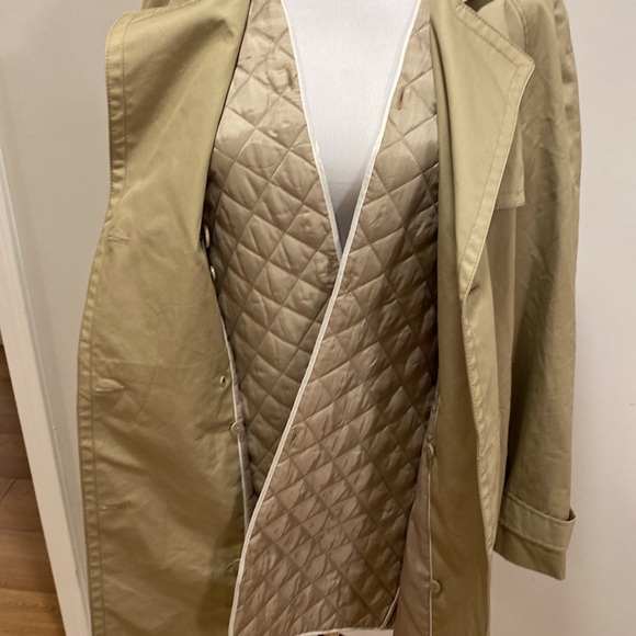 Banana Republic Lined Trench - Picture 6 of 9
